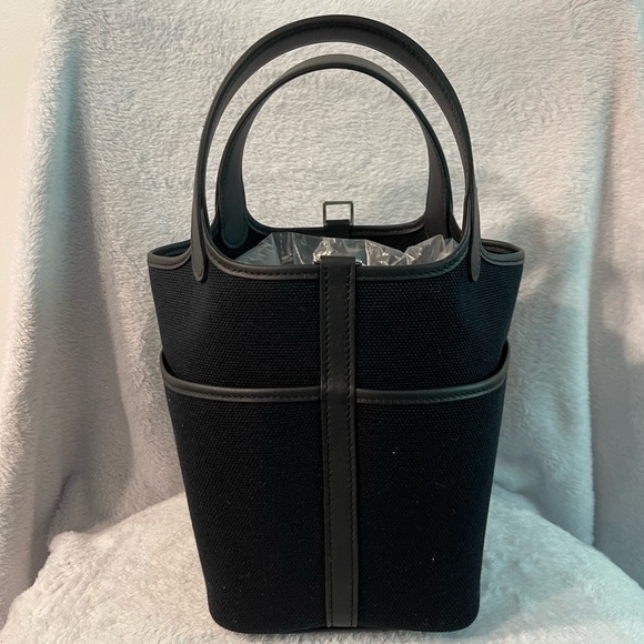 SOLD Authentic Hermes Picotin 18 Cargo black PHW - Picture 6 of 10